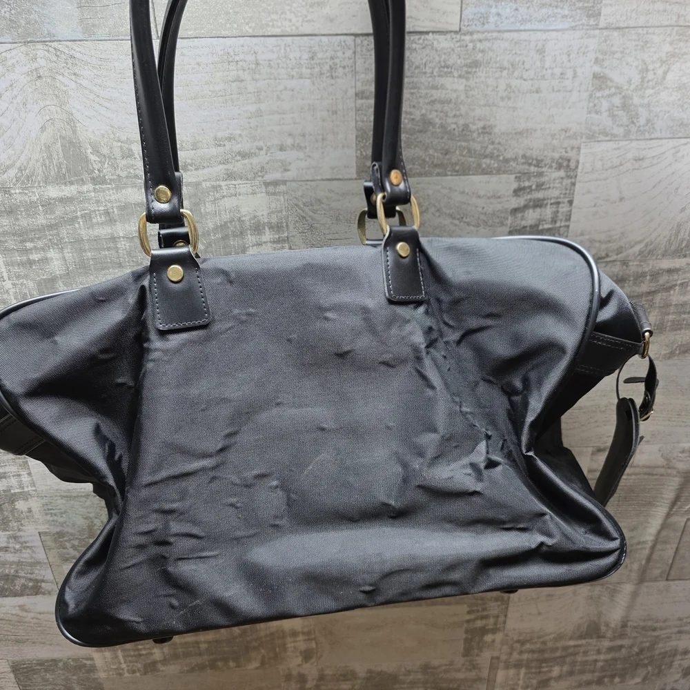 Vintage Jaguar Carry On‎ Luggage Bag.